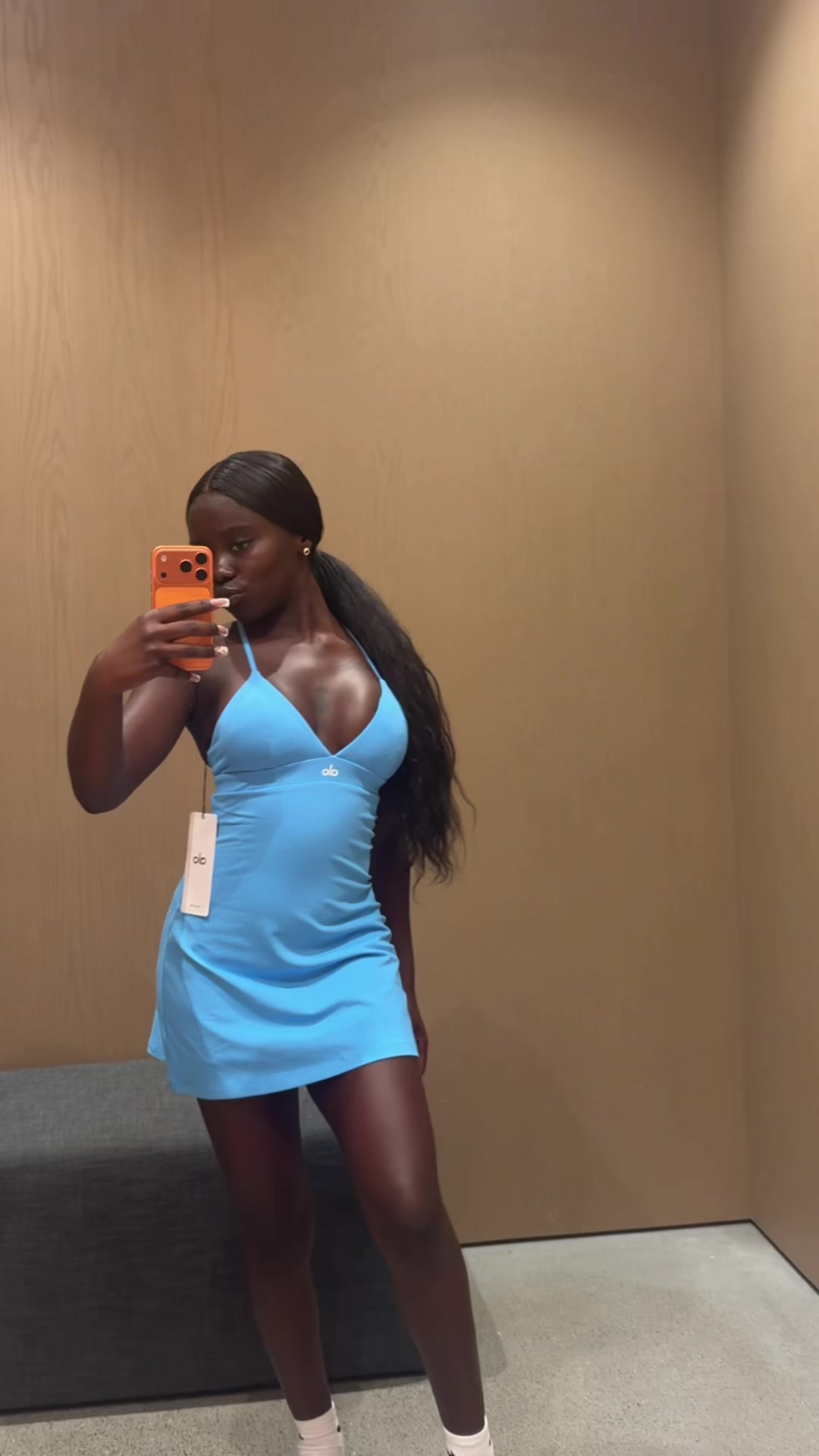 @Jainay_b