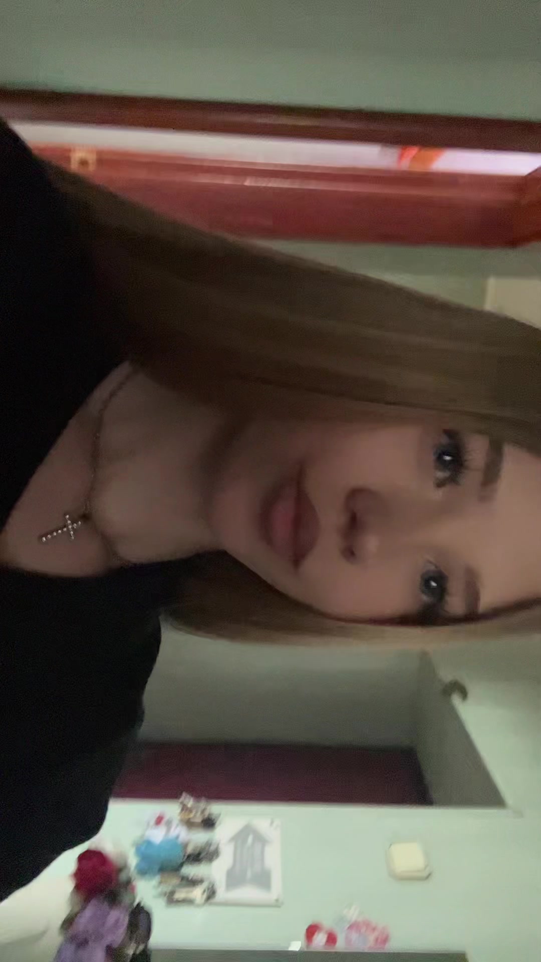 @anuytt3