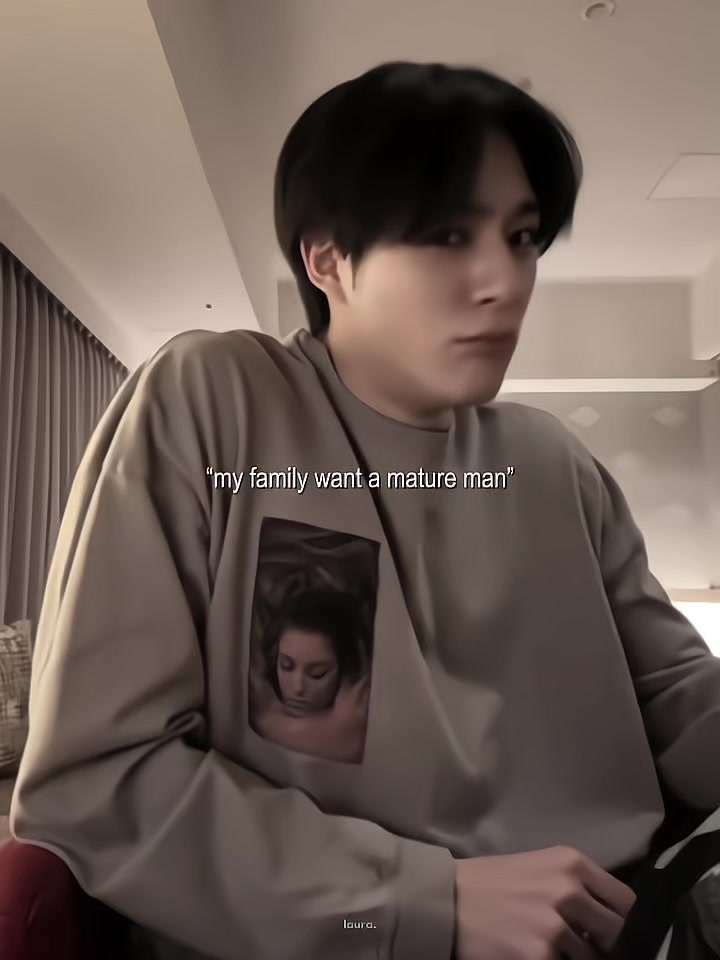 @โαurαโ.๐ ฬ