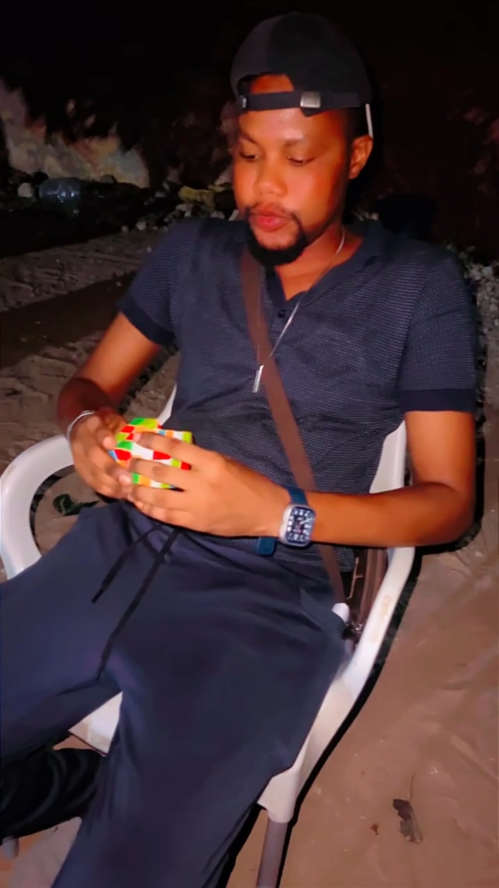 @D.D🇸🇳