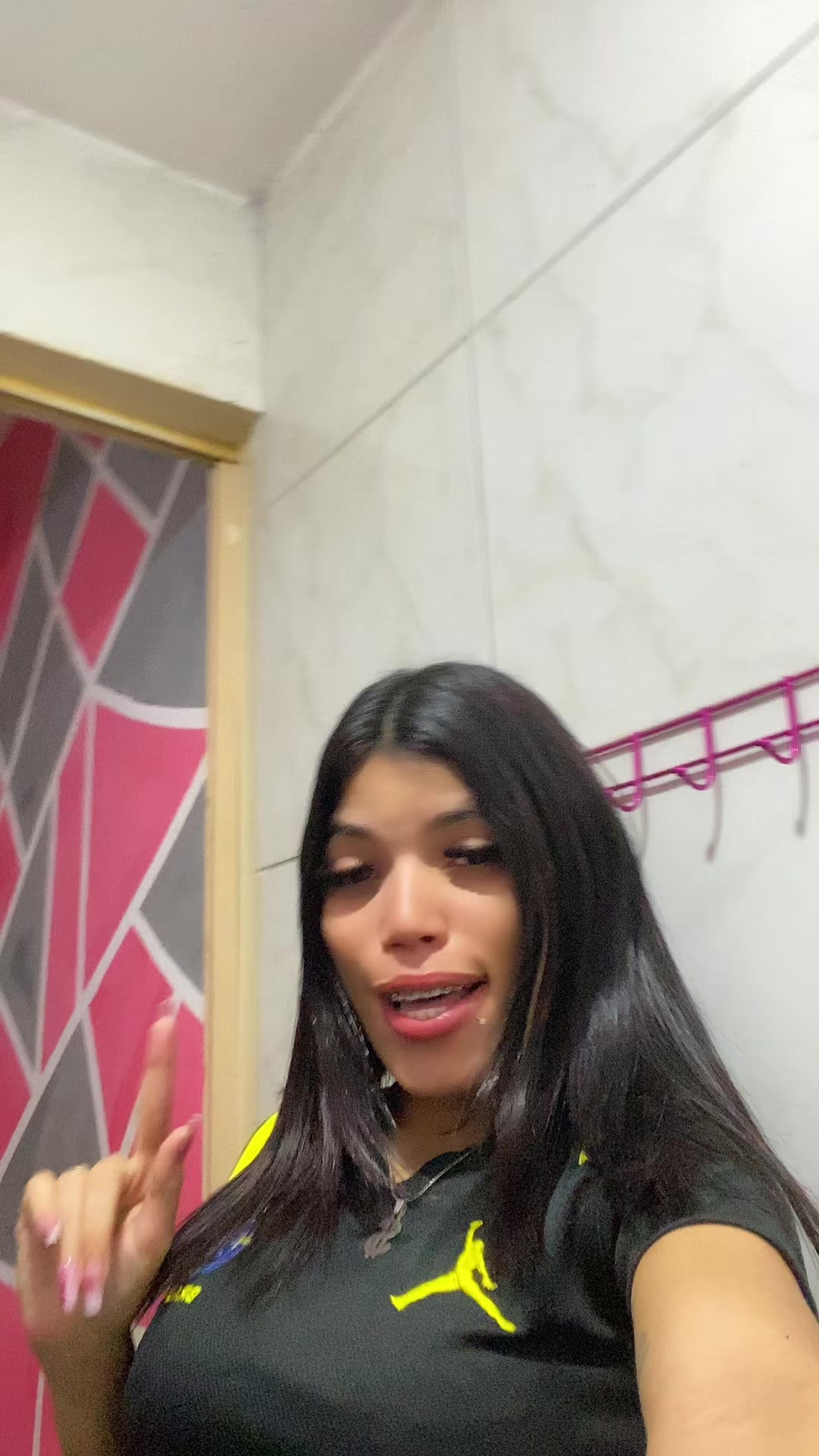 @juliana75057