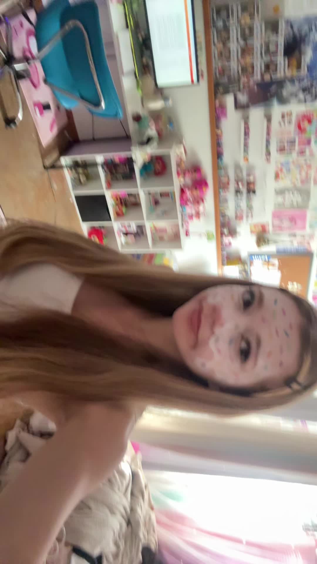 @Lilly