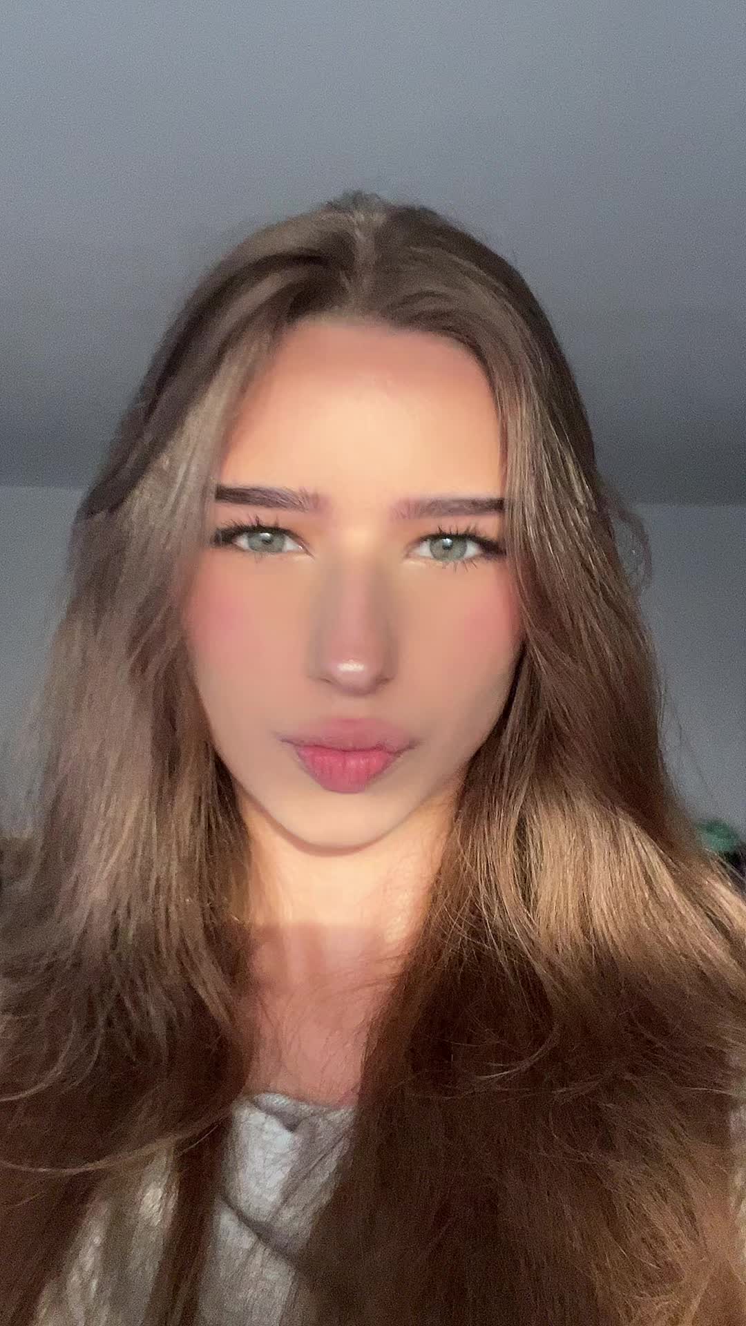@lizka