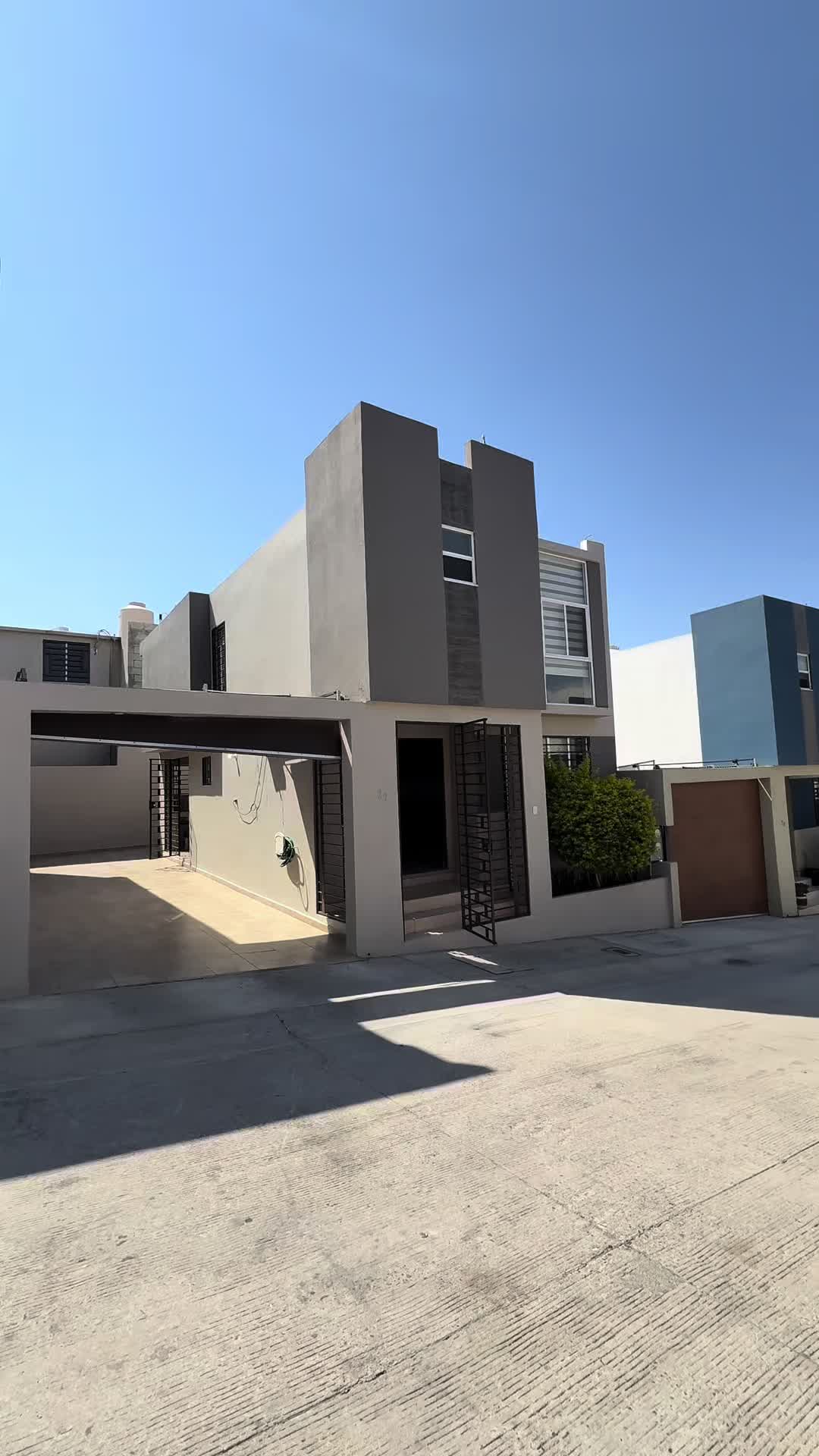 @Kevin Bou RealEstate