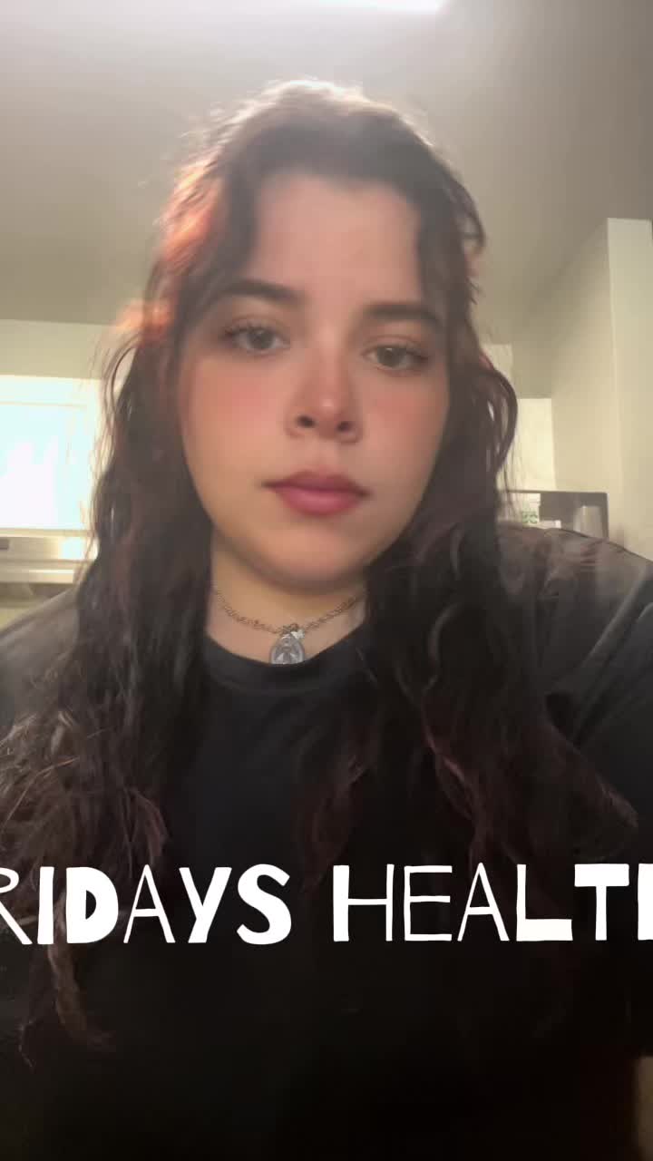 @Yelhsa