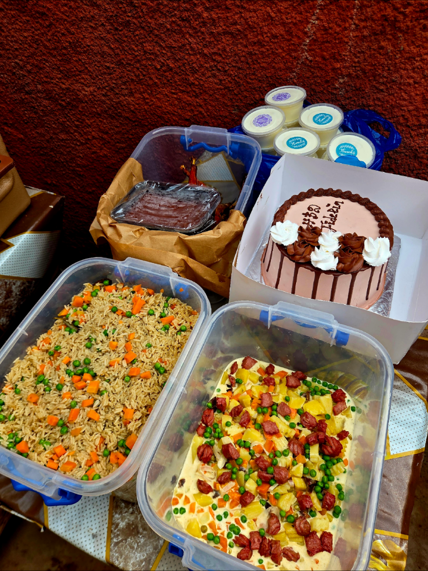 @G&acirc;teau Vivi 🍪box Repas