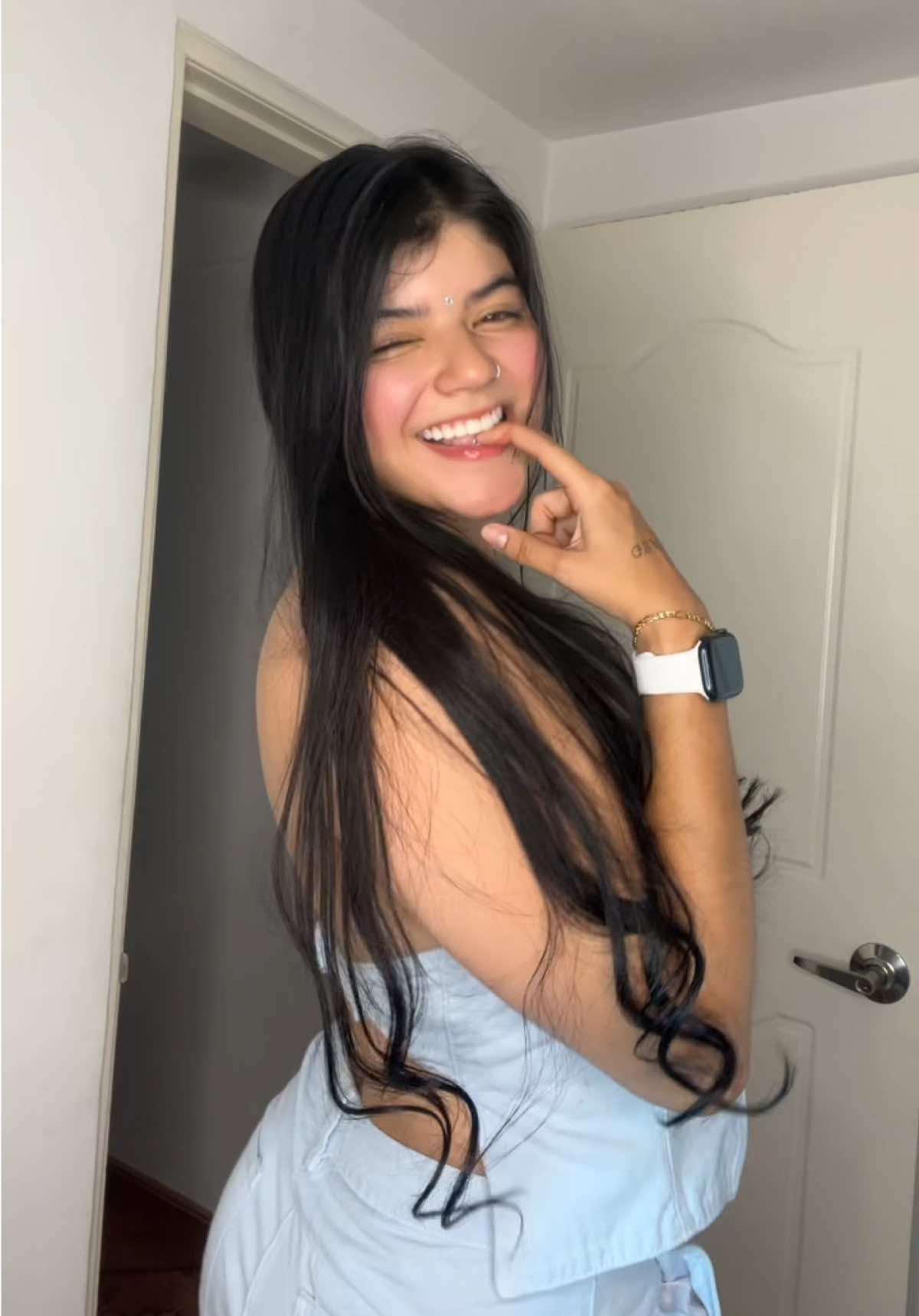 @Leydi🖤🔥