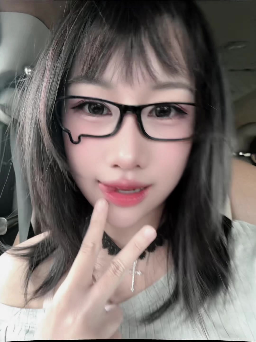 @【miumiuu.]