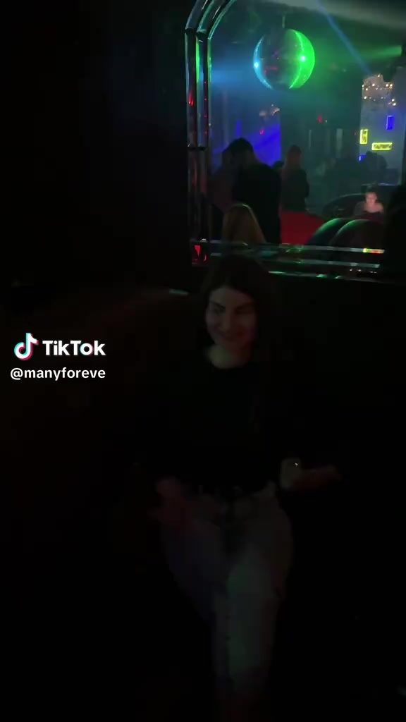 @victoriaandronic14