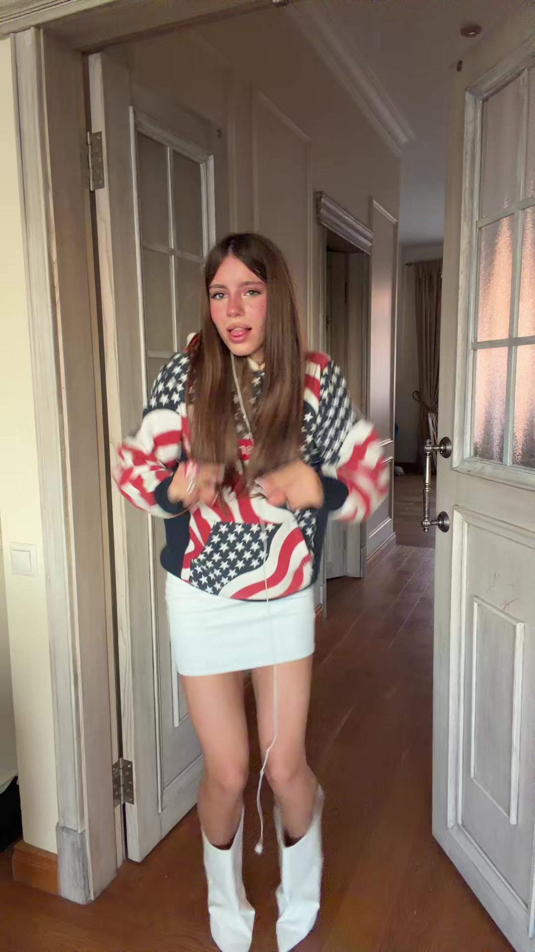 @monclershagirll