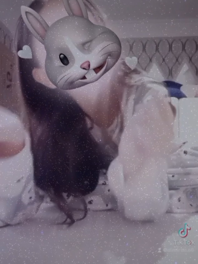 @almiraa_🤸🏻&zwj;♀️
