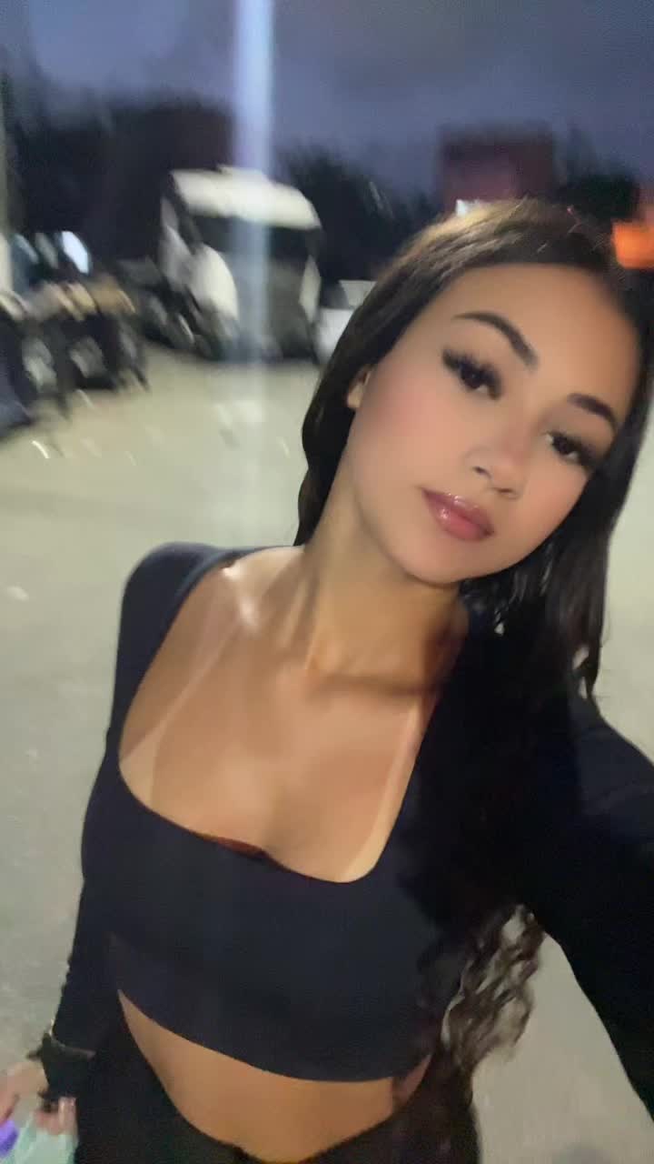 @ana lara