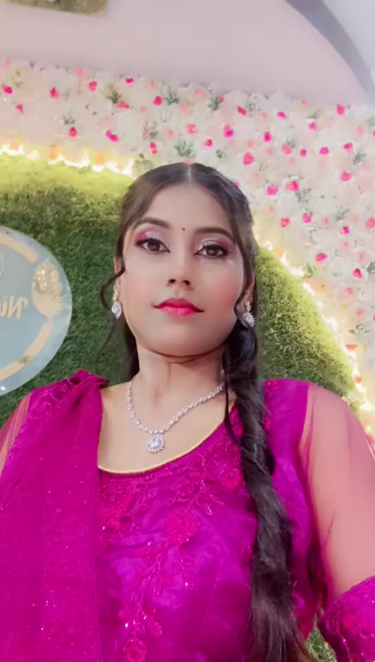 @Shreya beauty parlour🧿