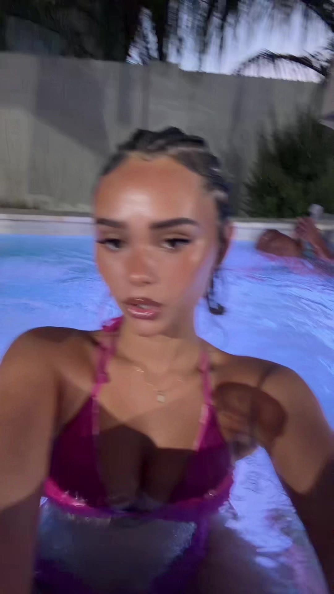 @avahsue