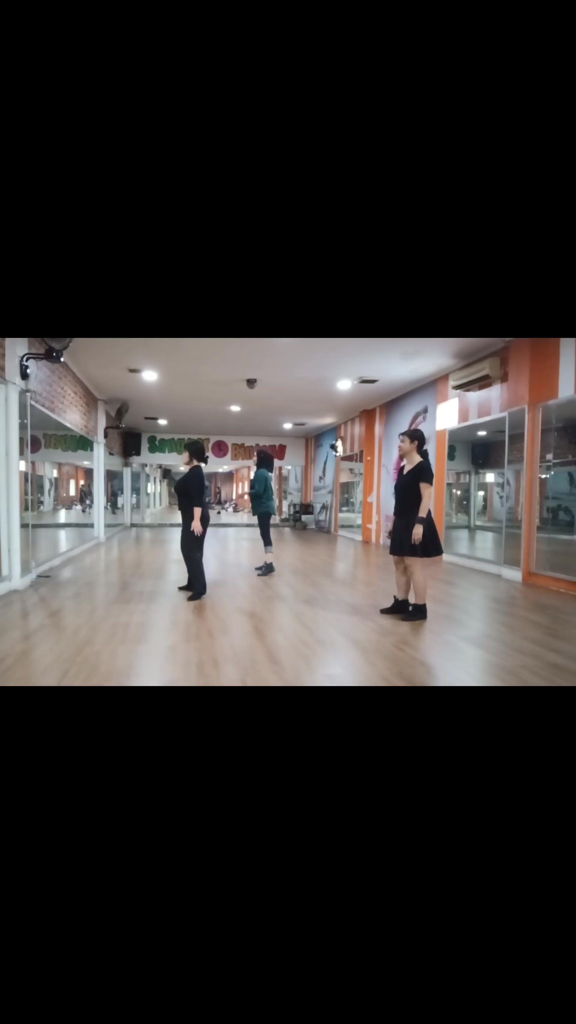 @B'Qiss Liners, Linedance