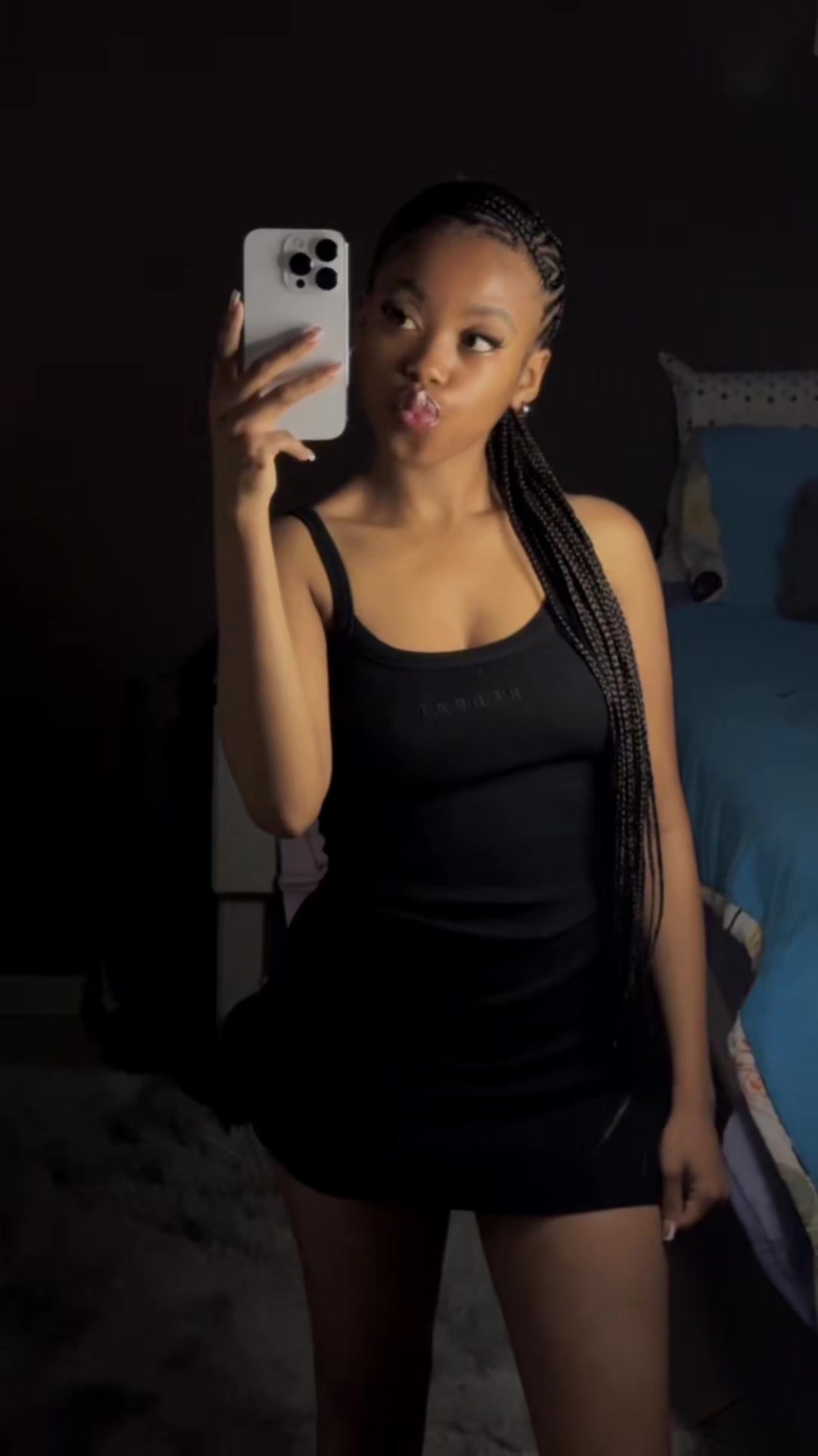 @_𝓉𝓈𝒽𝓌𝒶𝓃𝑒𝓁.𝑜