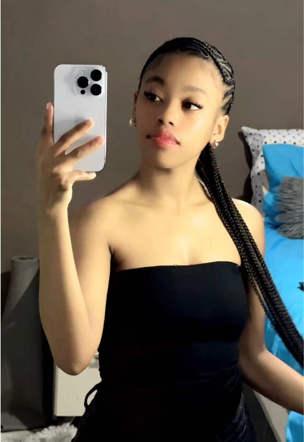 @_𝓉𝓈𝒽𝓌𝒶𝓃𝑒𝓁.𝑜