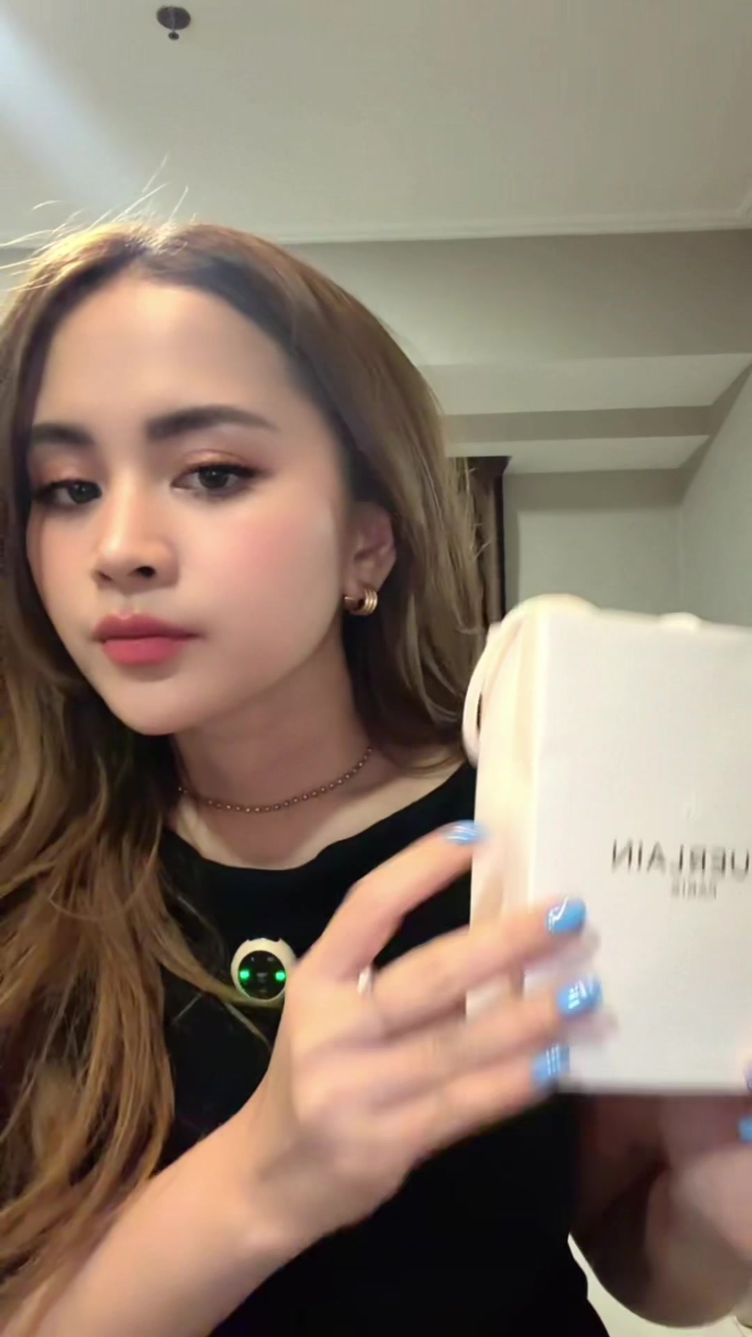 @Jeneva