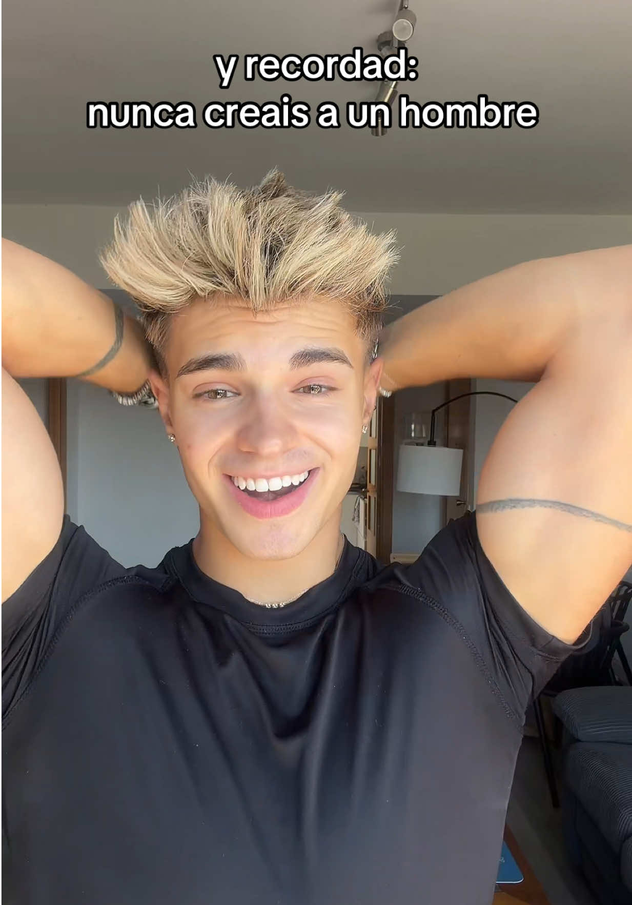 @Mario Ruiz🧸ྀི🐍