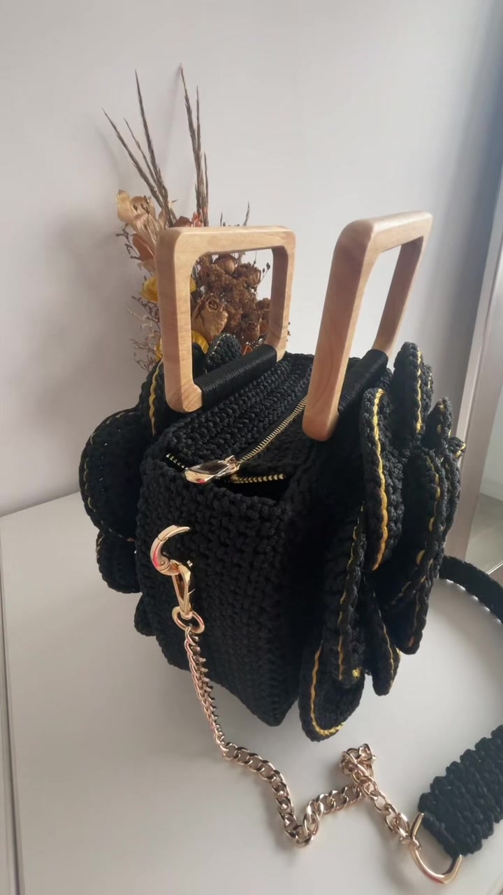 @BOLSOS A CROCHET 💼🧶