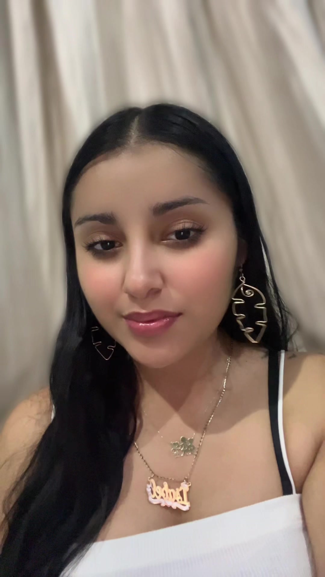 @Isabella✨