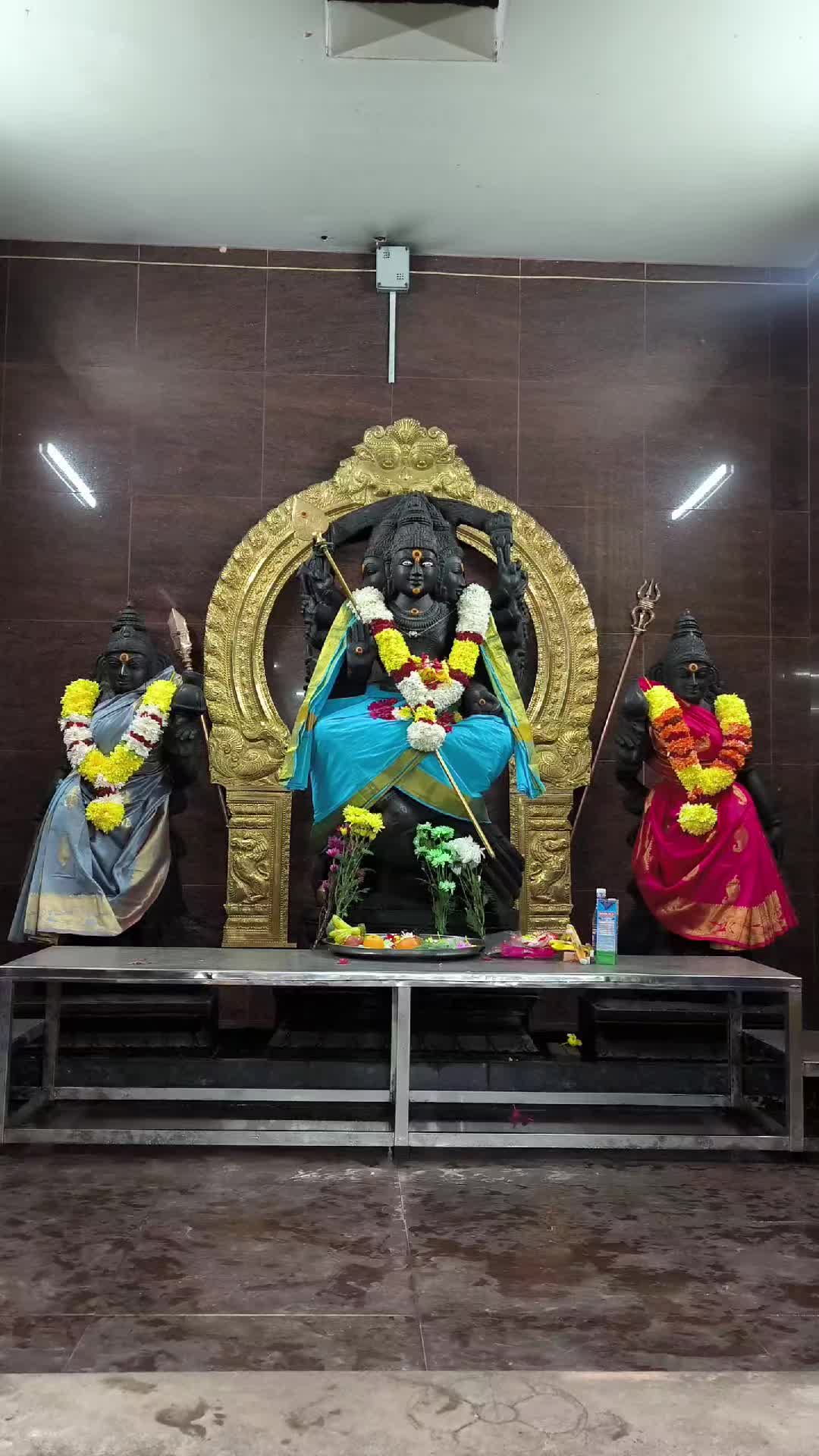@YourBoyVinoth