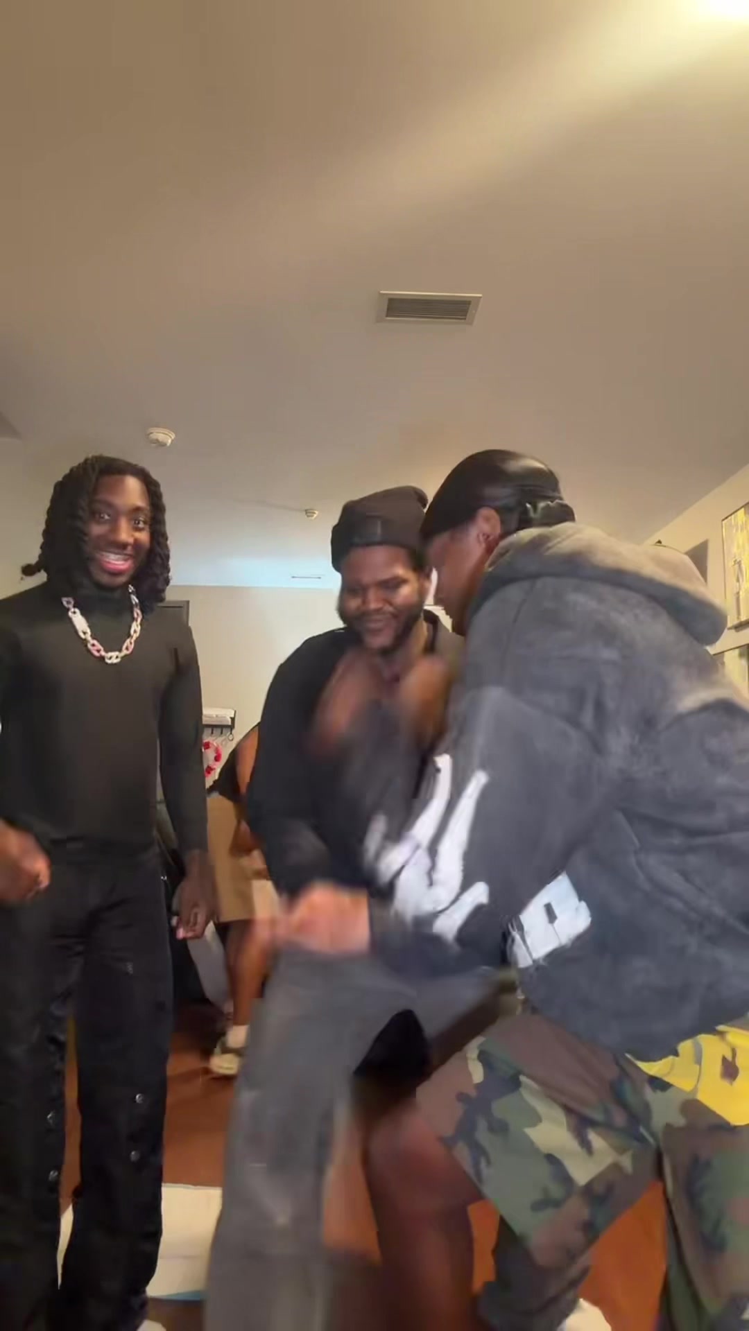 @IamCoreyFloca