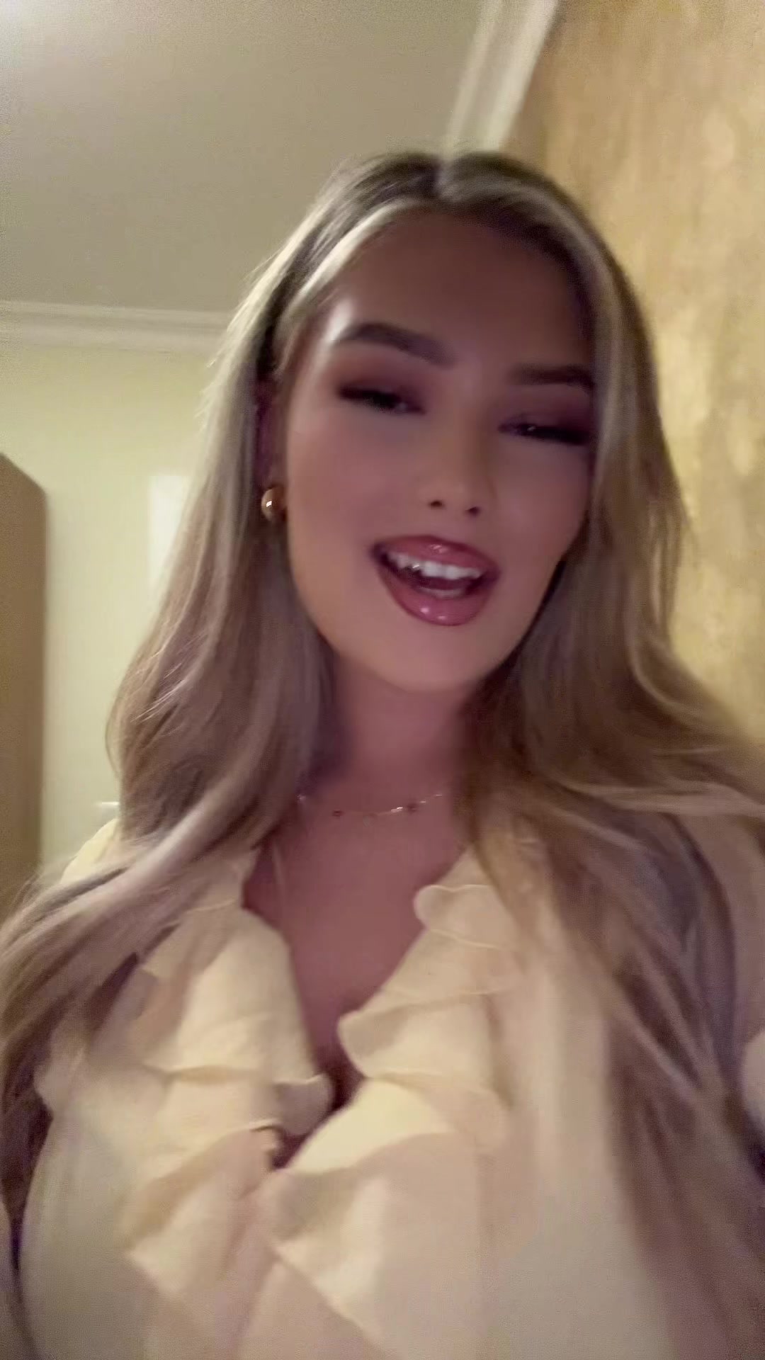 @𝐄𝐃𝐎𝐍𝐀