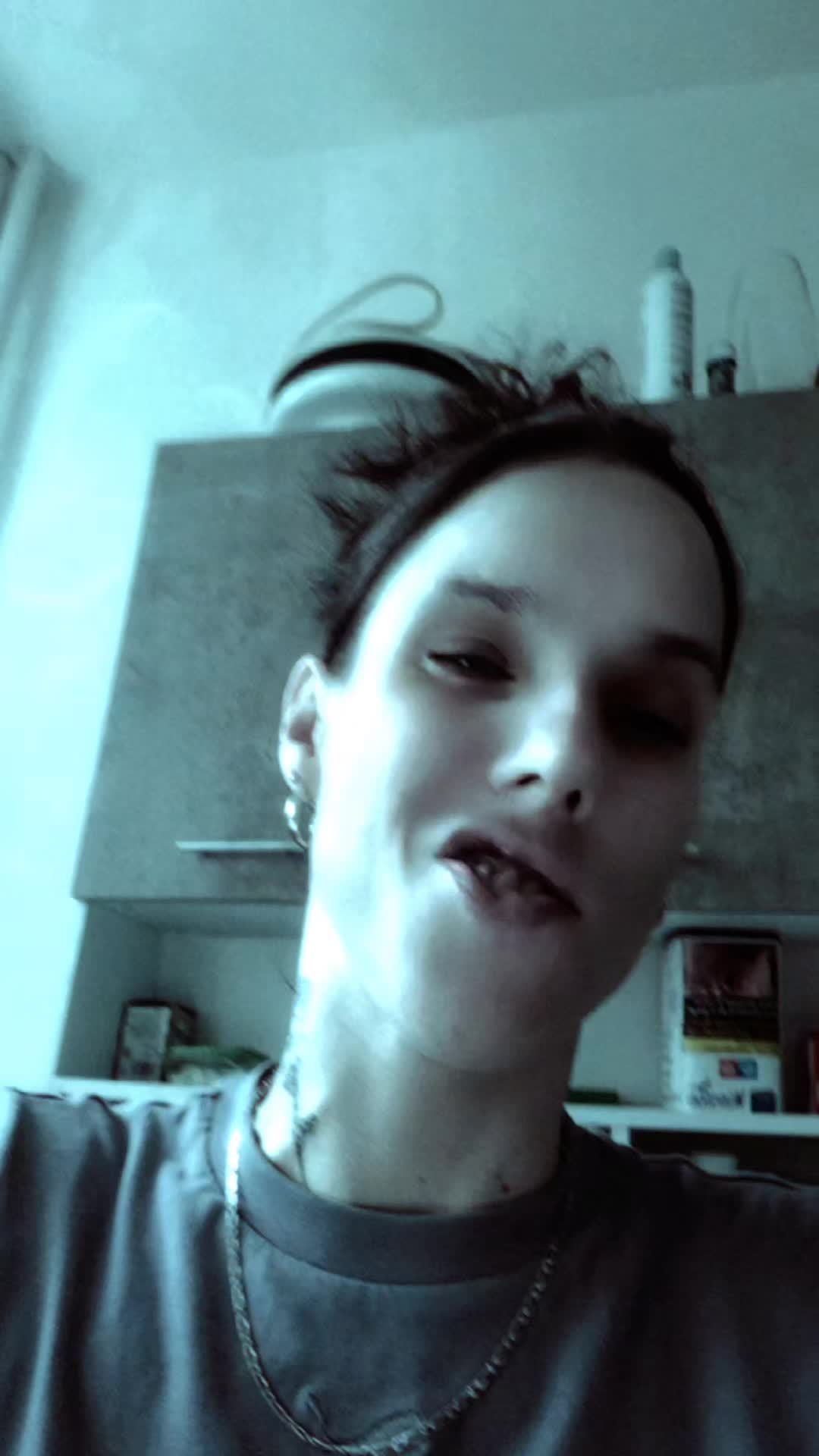 @LiLiSliide🐍⚔️🗡
