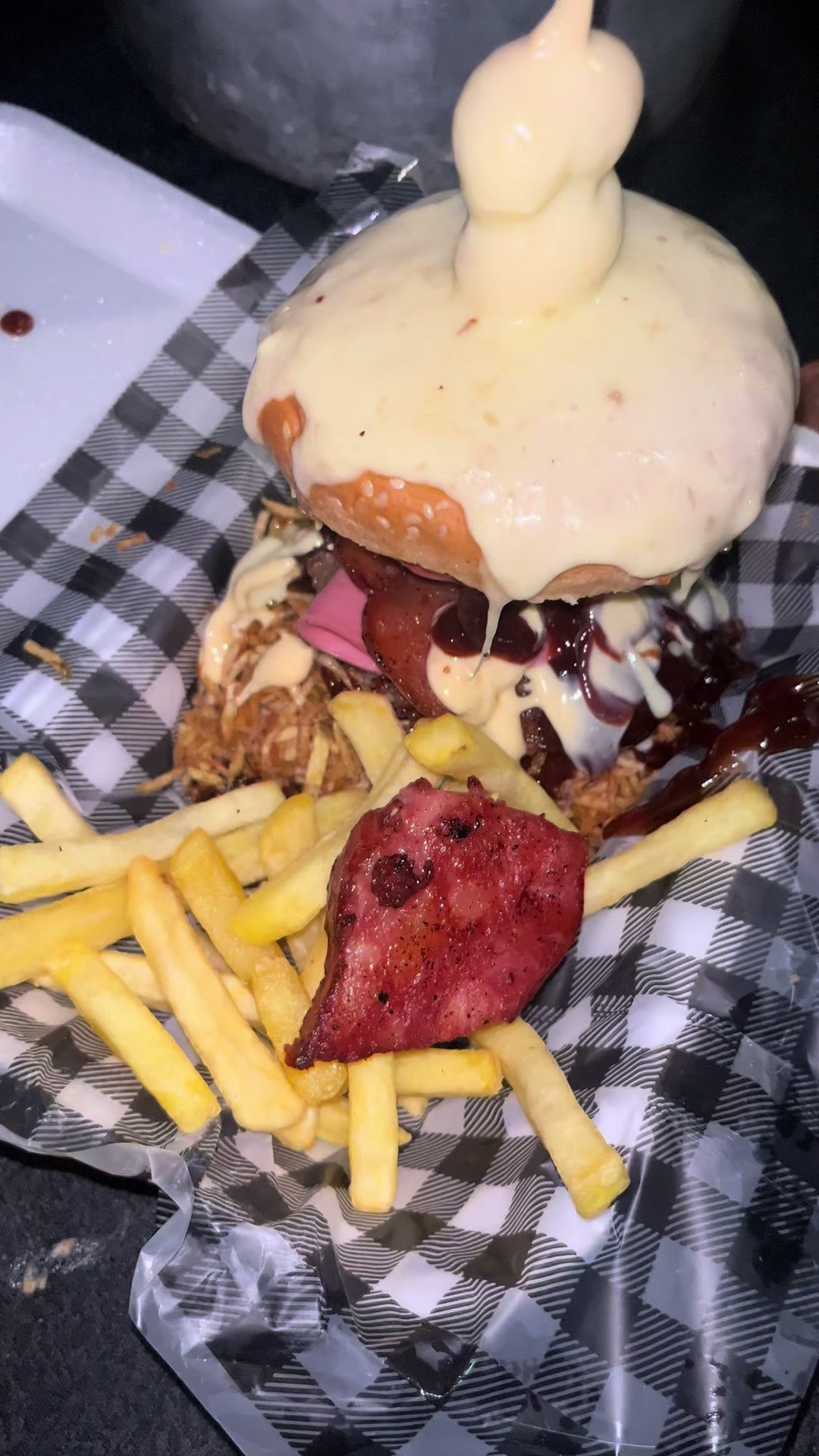 @La Rompe hueso 🦴  🍔