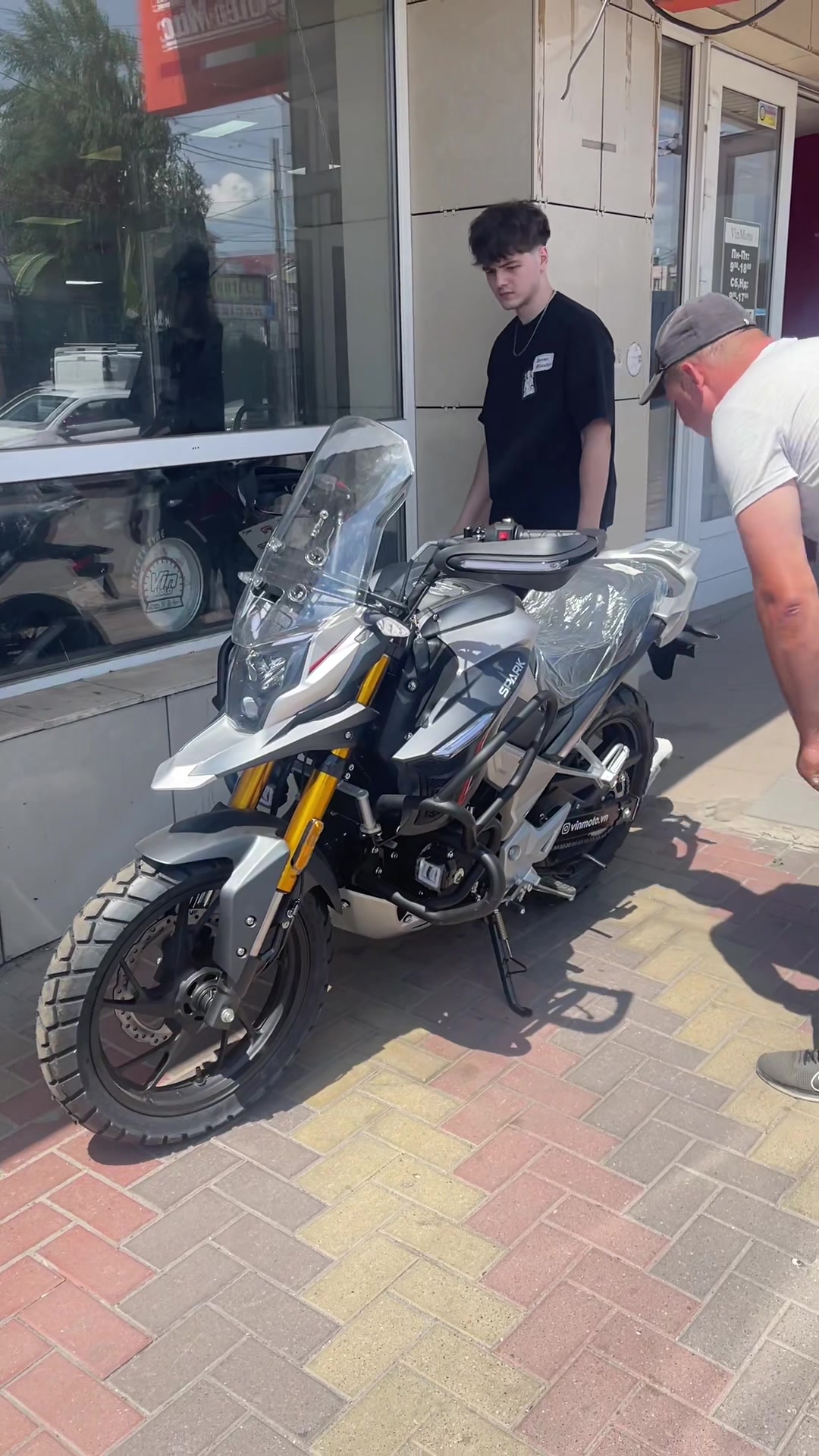 @Магазин VinMoto