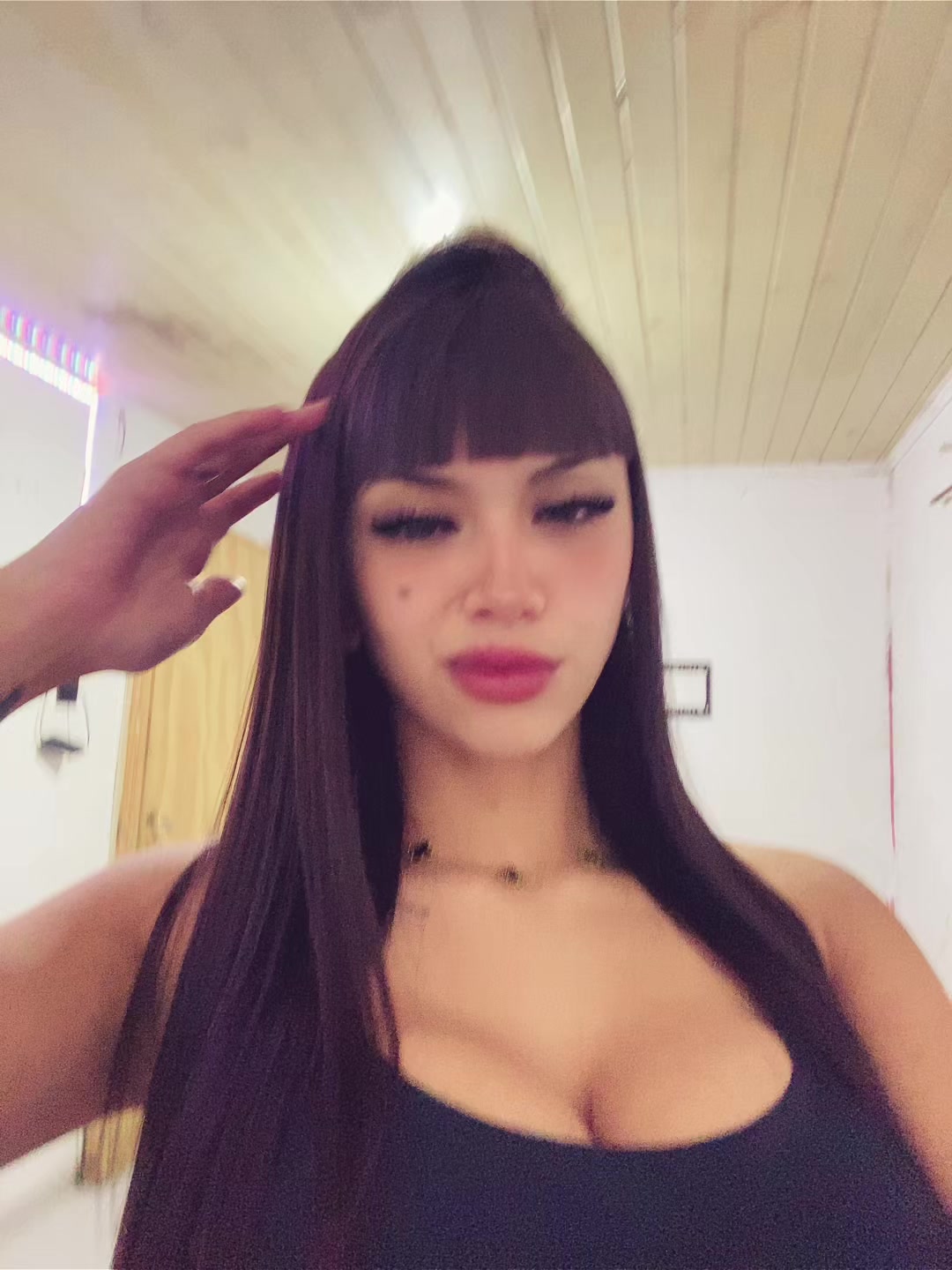 @VR🪭