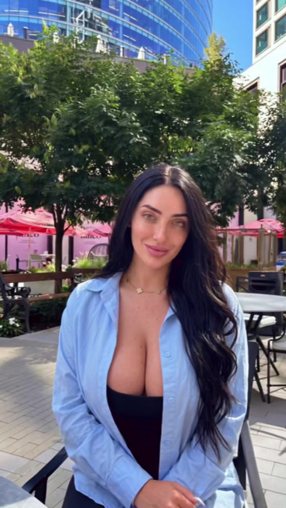 @sarahalbarcha0