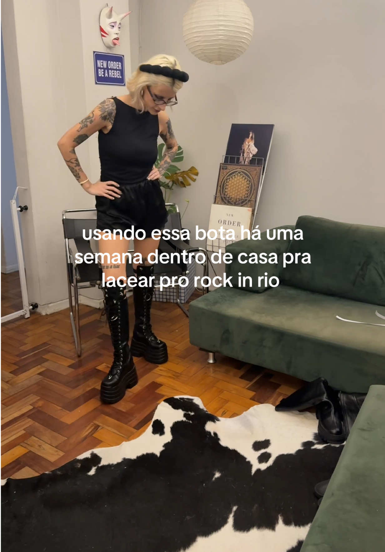 @letícia kohanoski 🥀⛓️🖤