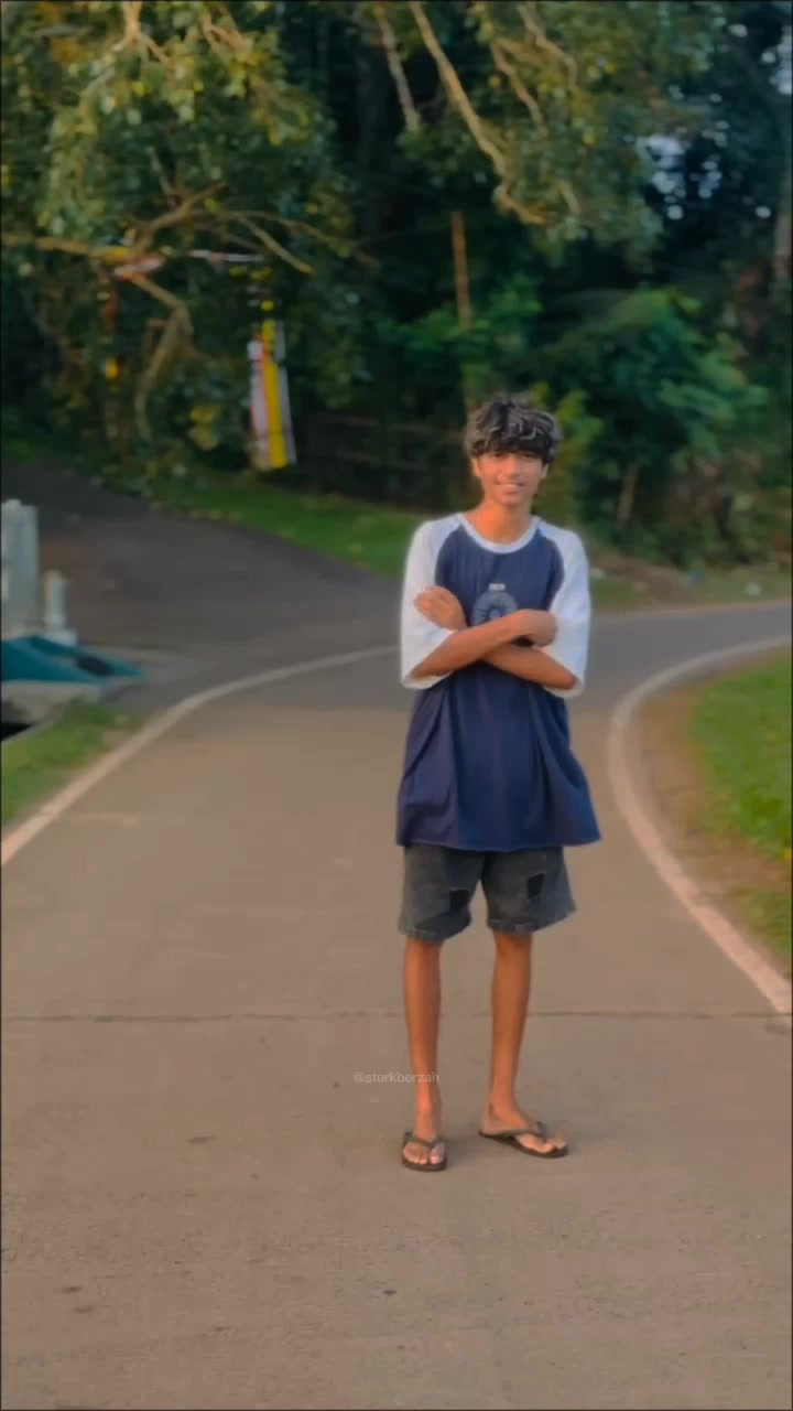 @Chalaa ✝︎