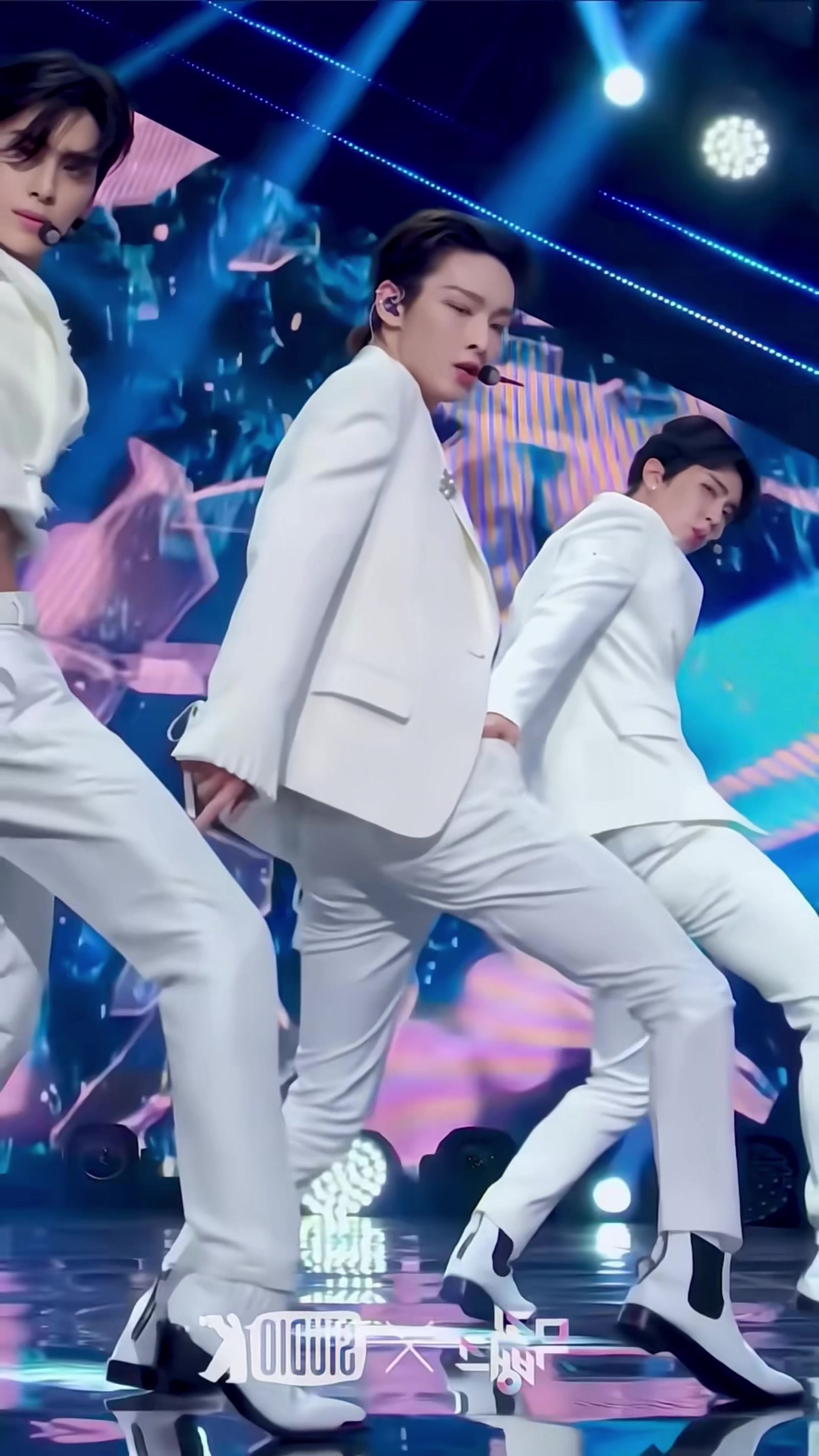 @bxekseungcxtb0y | fancams