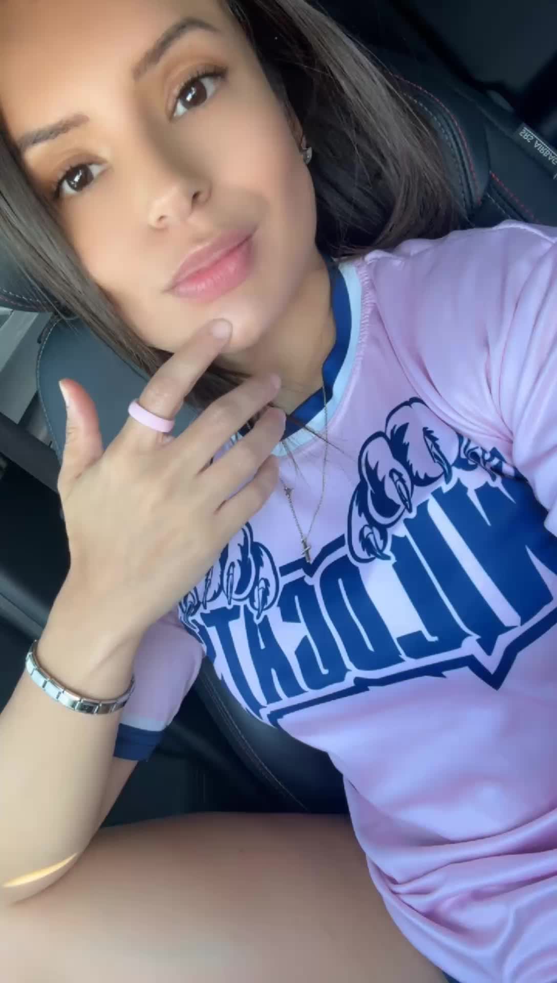 @Yari♥️