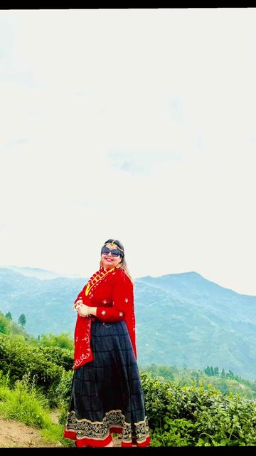 @Miss Chaya 🇱🇷🇳🇵