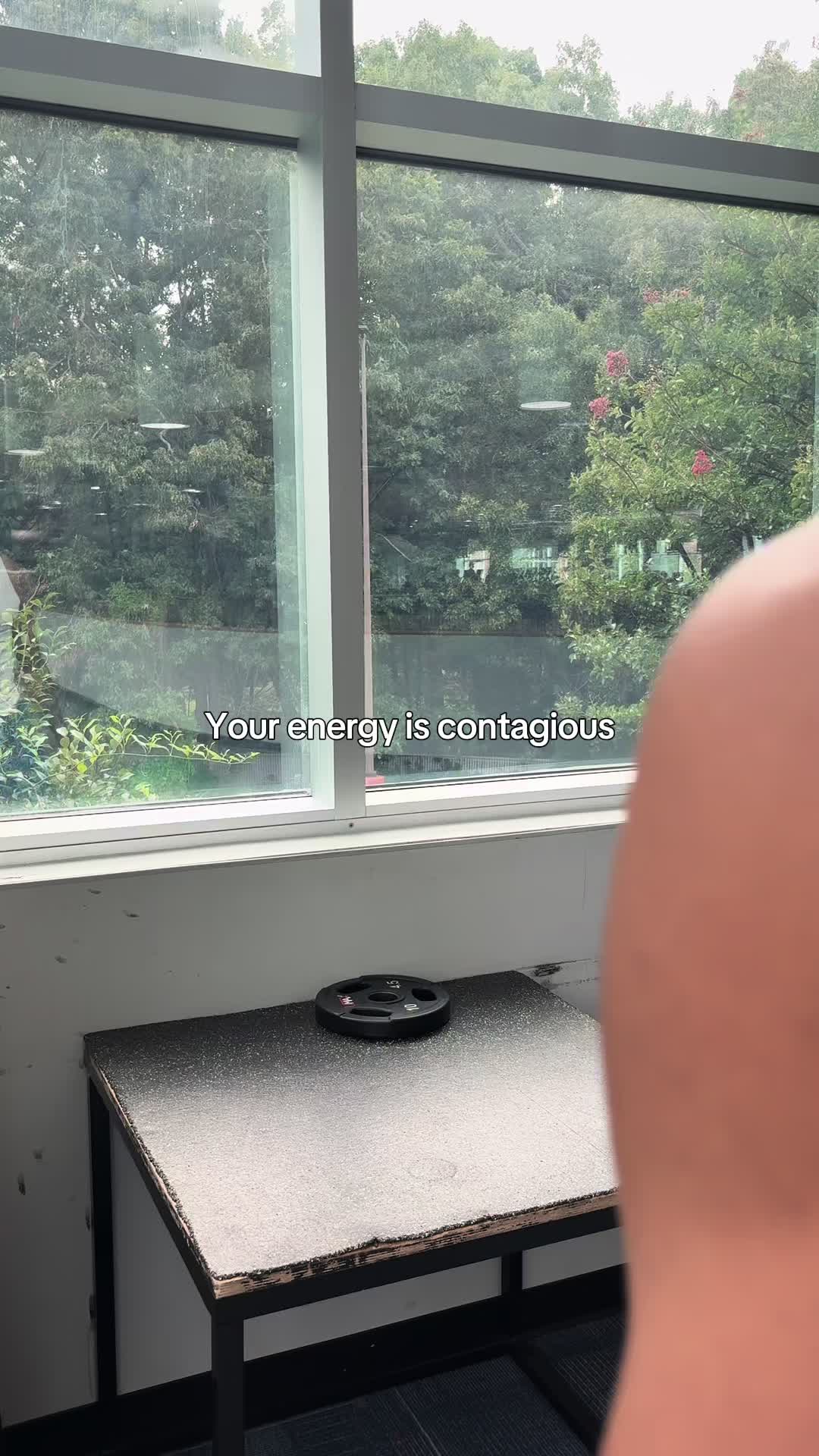 @Jayscrivv_