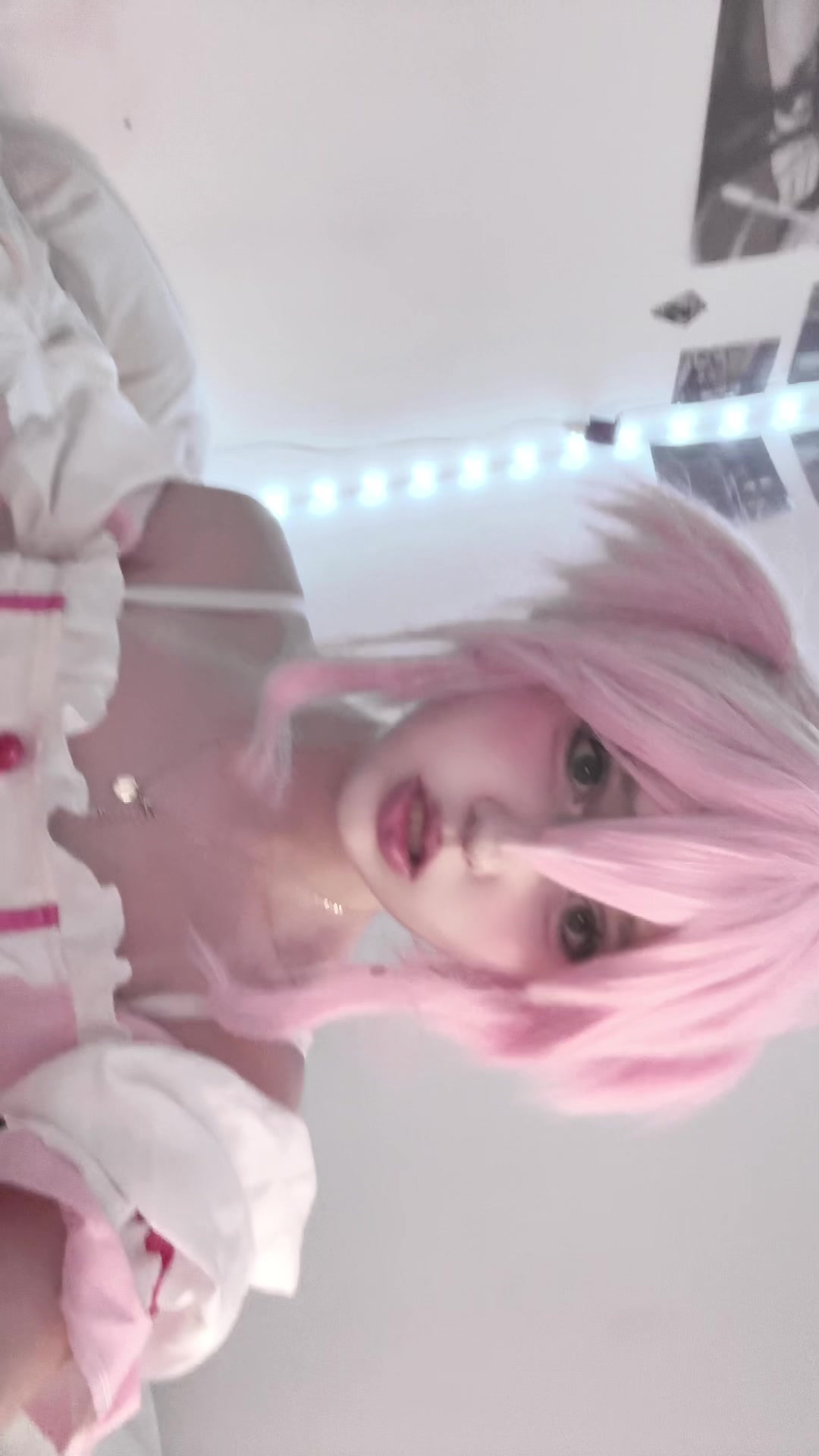 @ꨄ