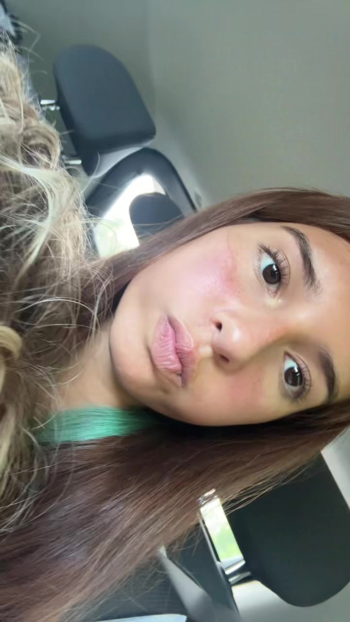 @🧸