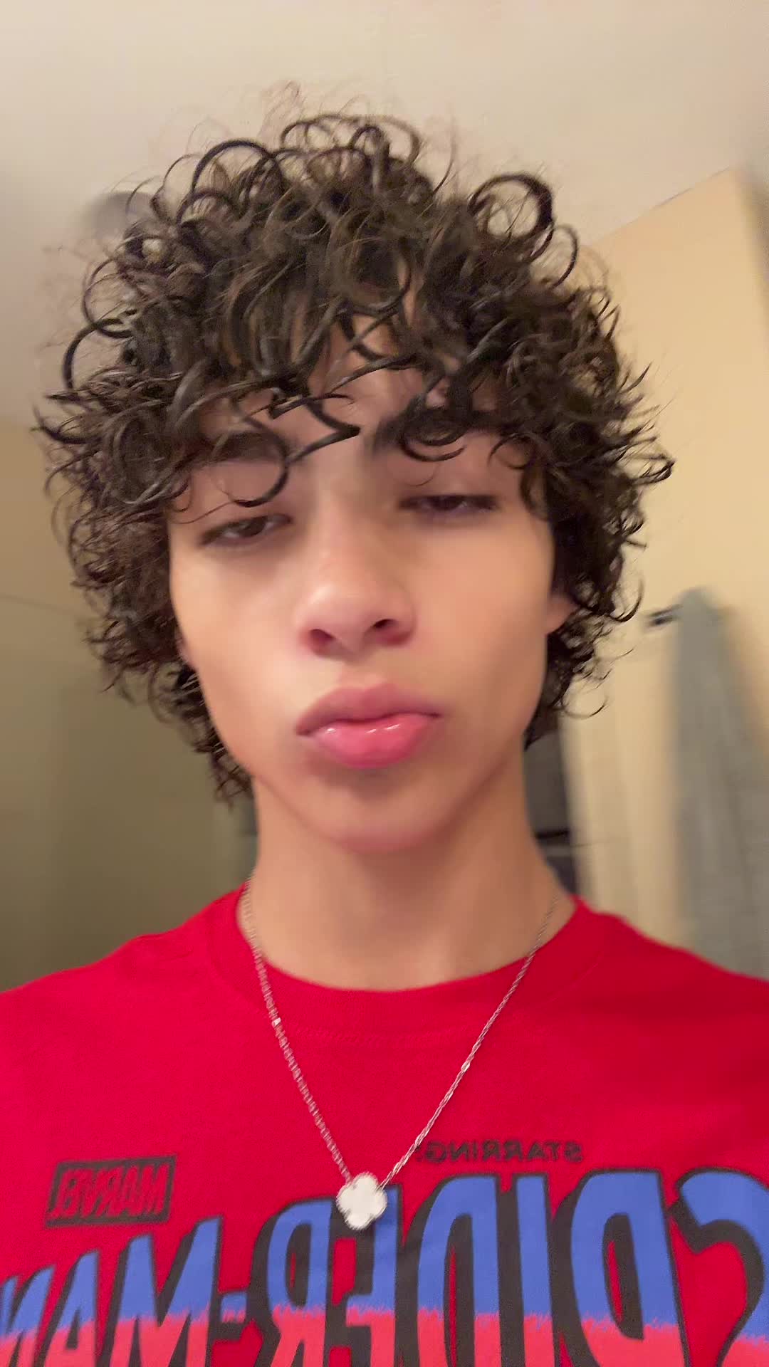 @Jayden