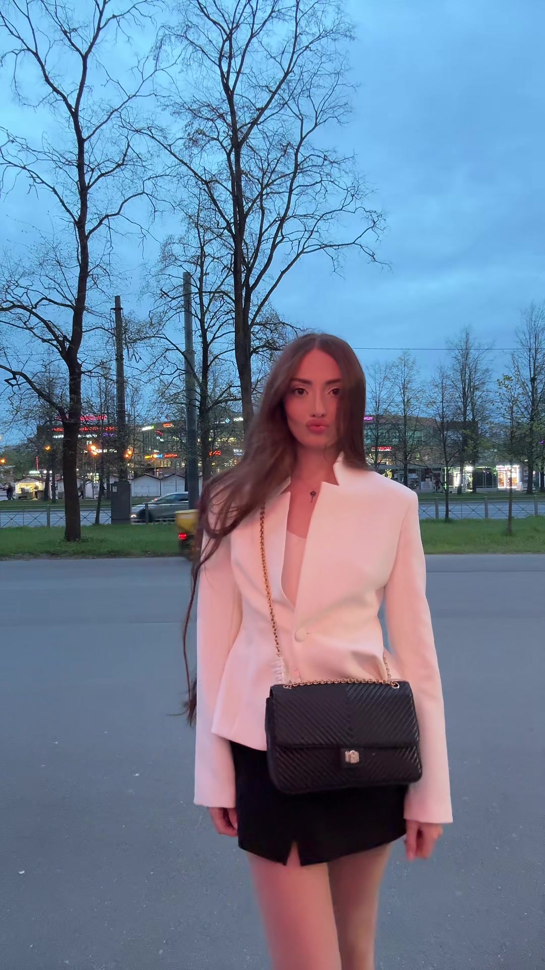 @ANIKO🇬🇪