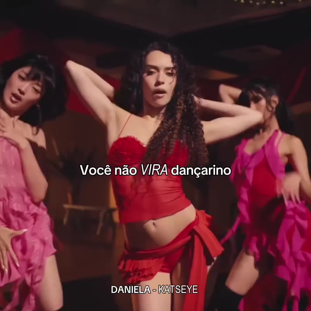@ℬ𝑒𝓁𝓁𝒶 ᴄᴏᴍ KRAQUE 愛 ⋆