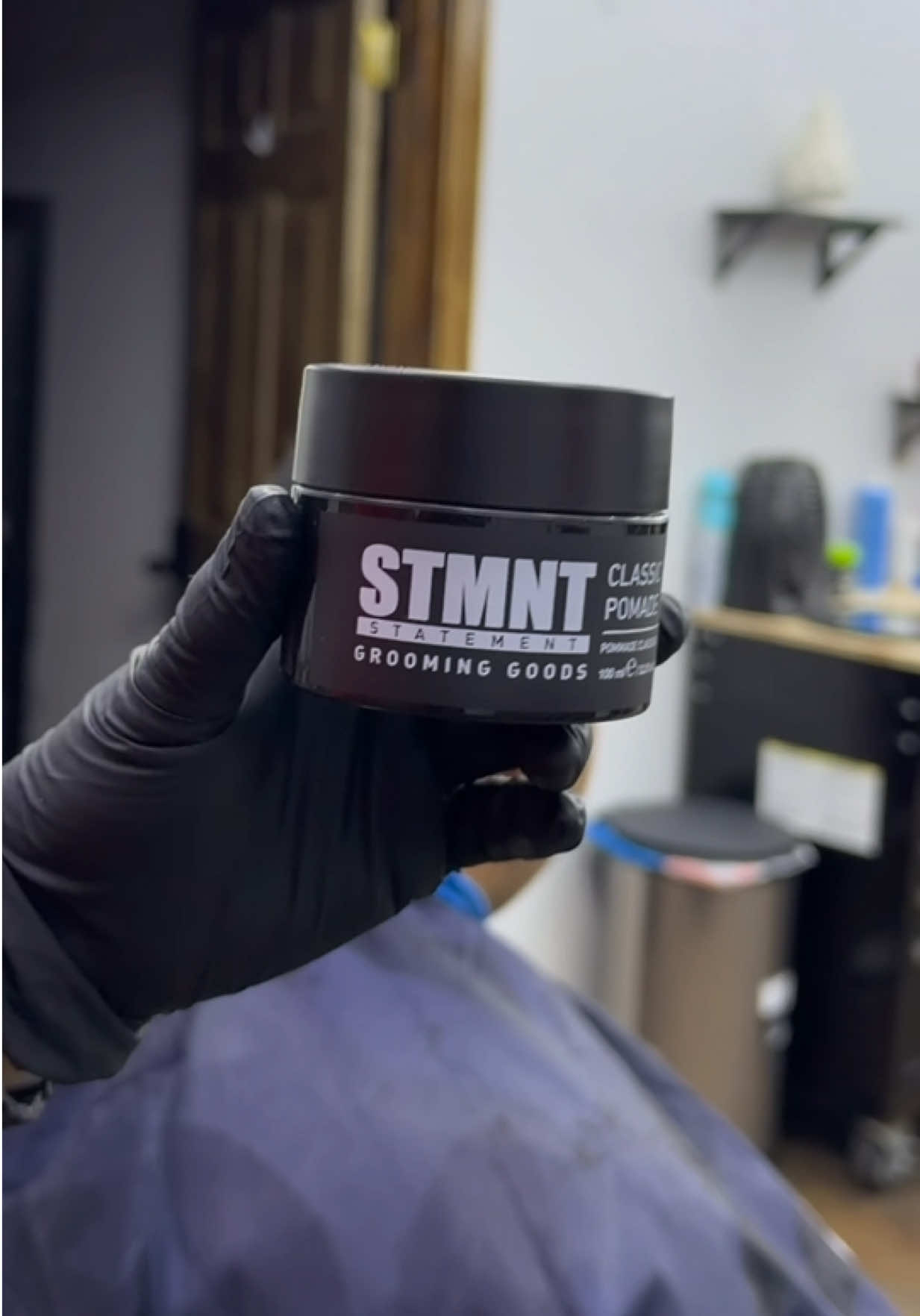 @Jisai Barber