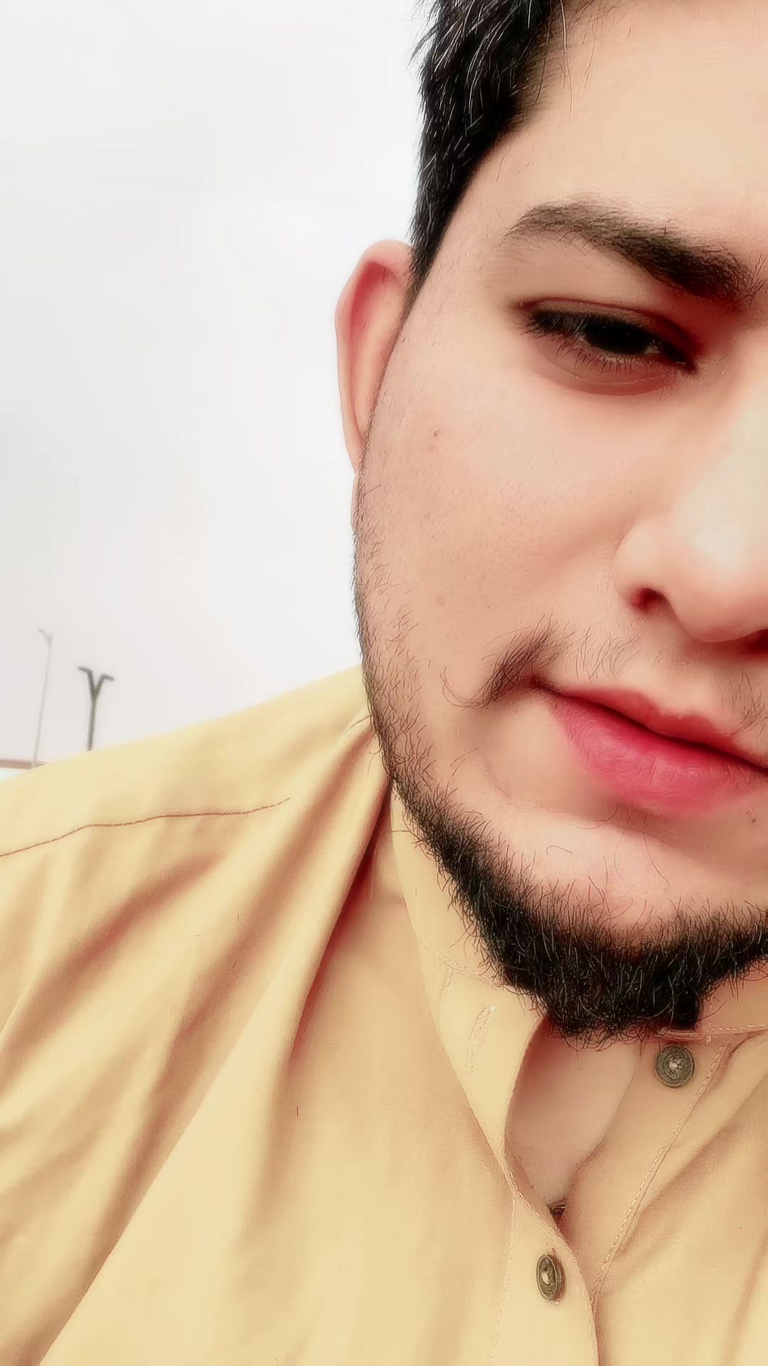 @ᴹᴿ◤RAZA✔︎