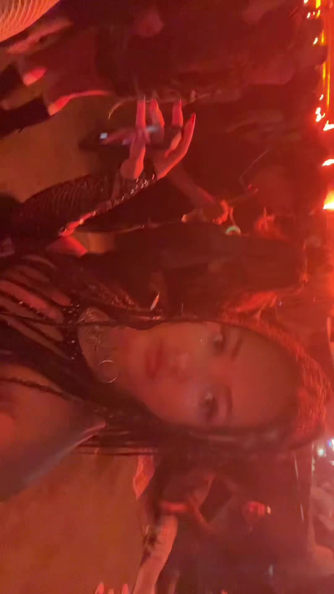 @Aalorabear𖣂