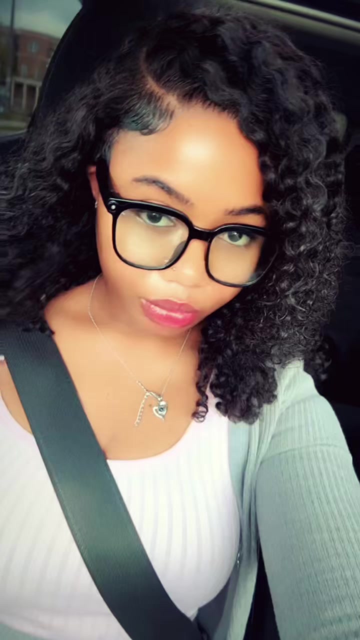@Maya🇨🇦❤️🇬🇭
