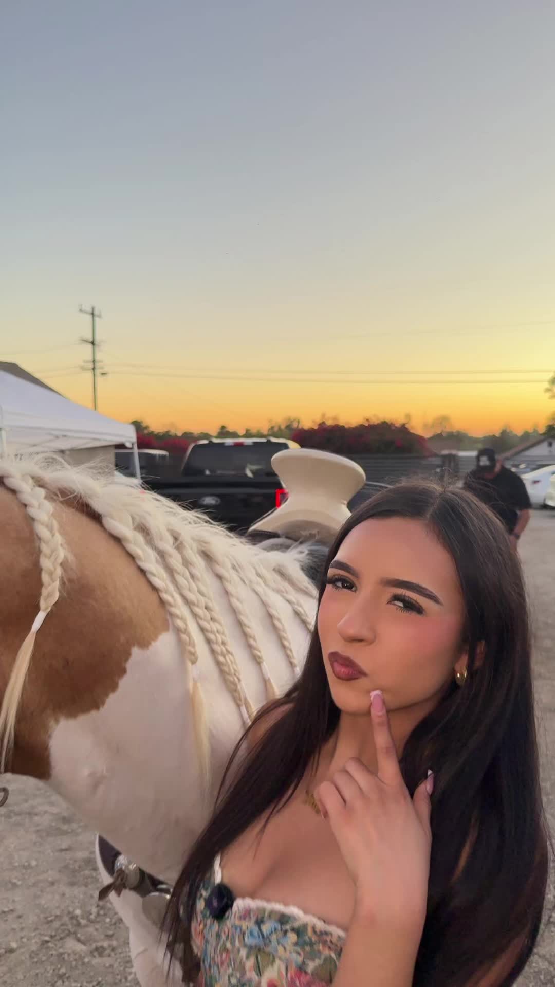 @chowbabygirl