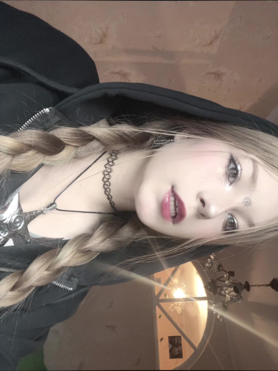 @Гайка